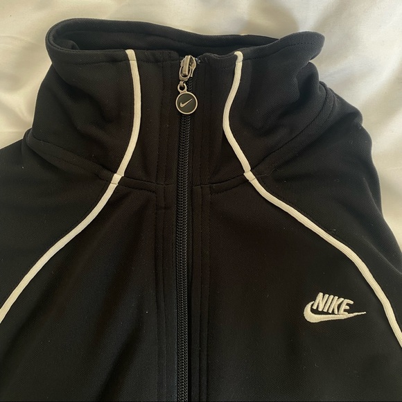 Vintage Nike Zip Up - Picture 2 of 3